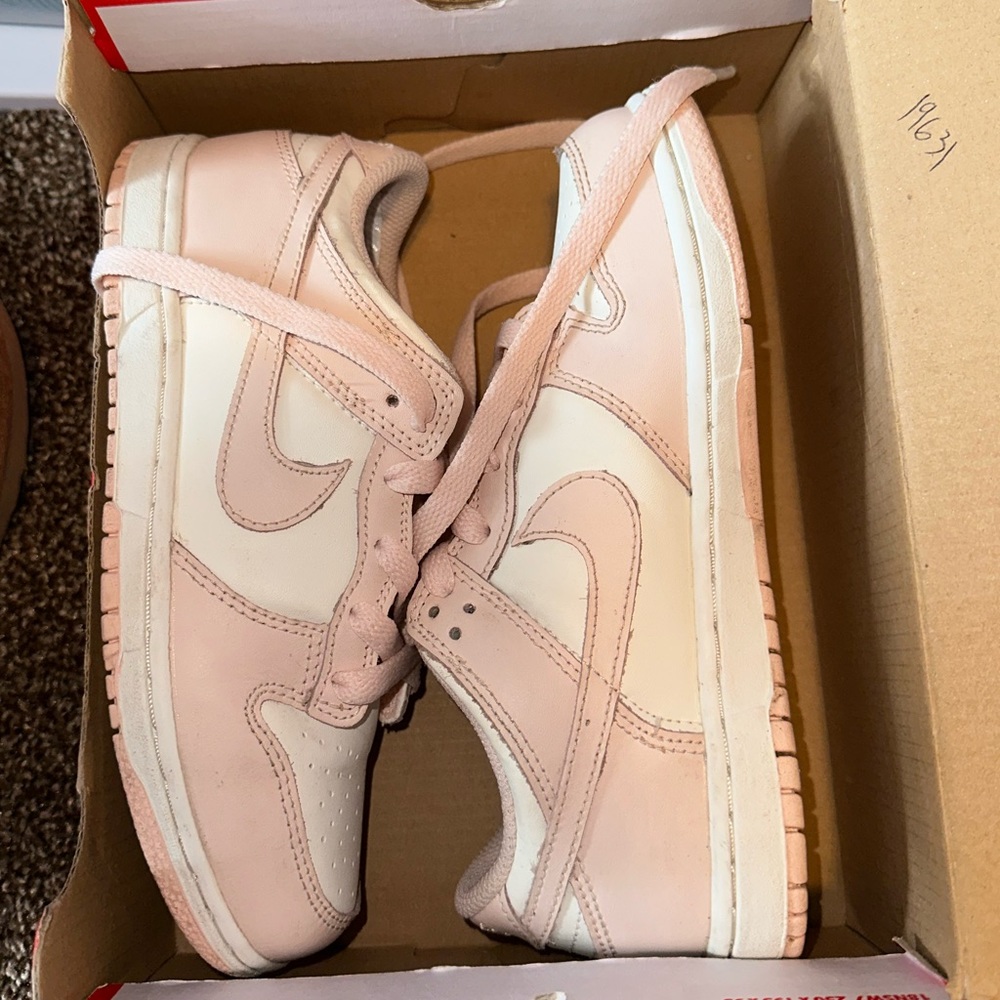 Girls orange Pearl dunks
